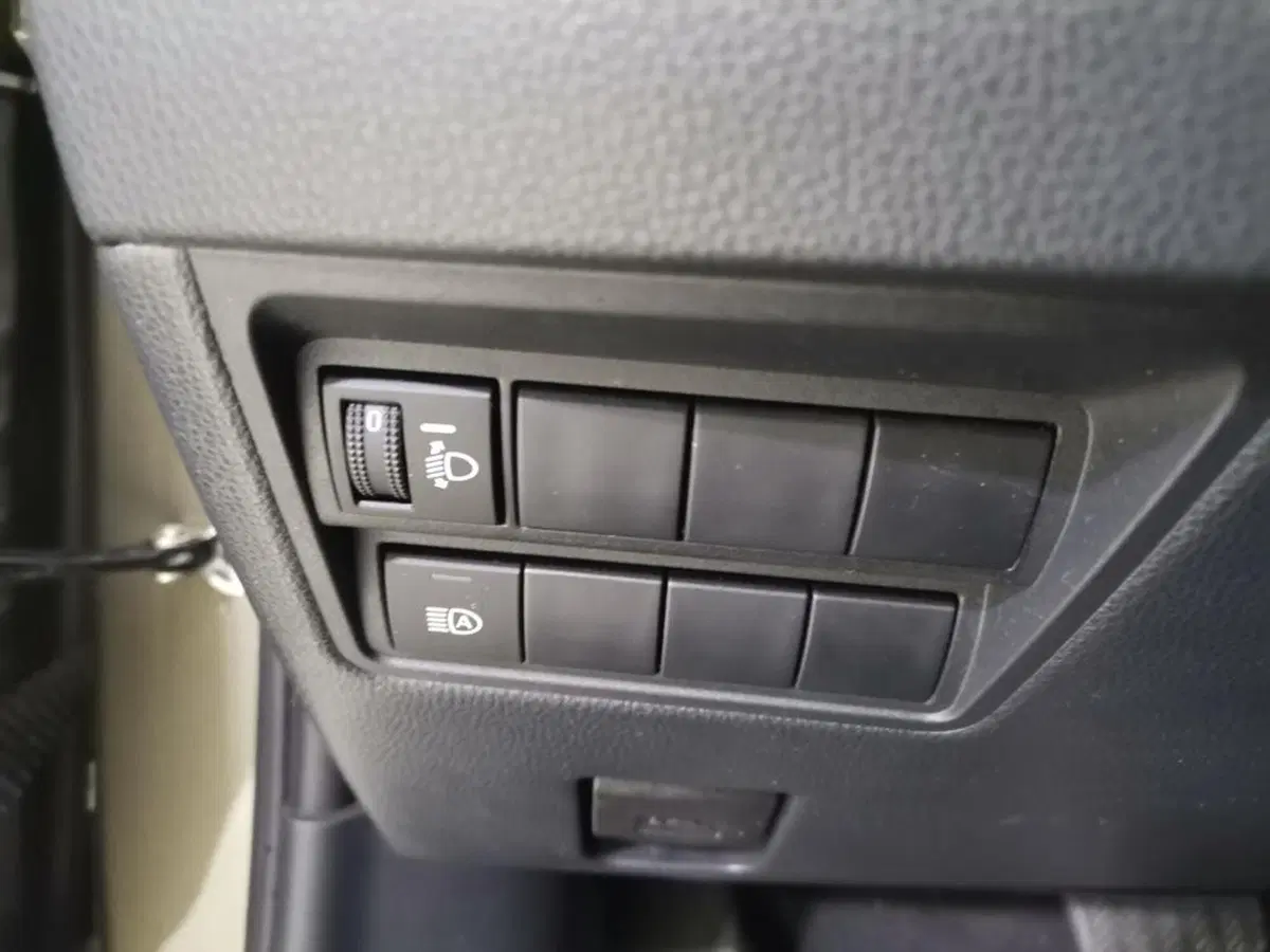 Toyota Yaris Cross usata a Salerno (12)