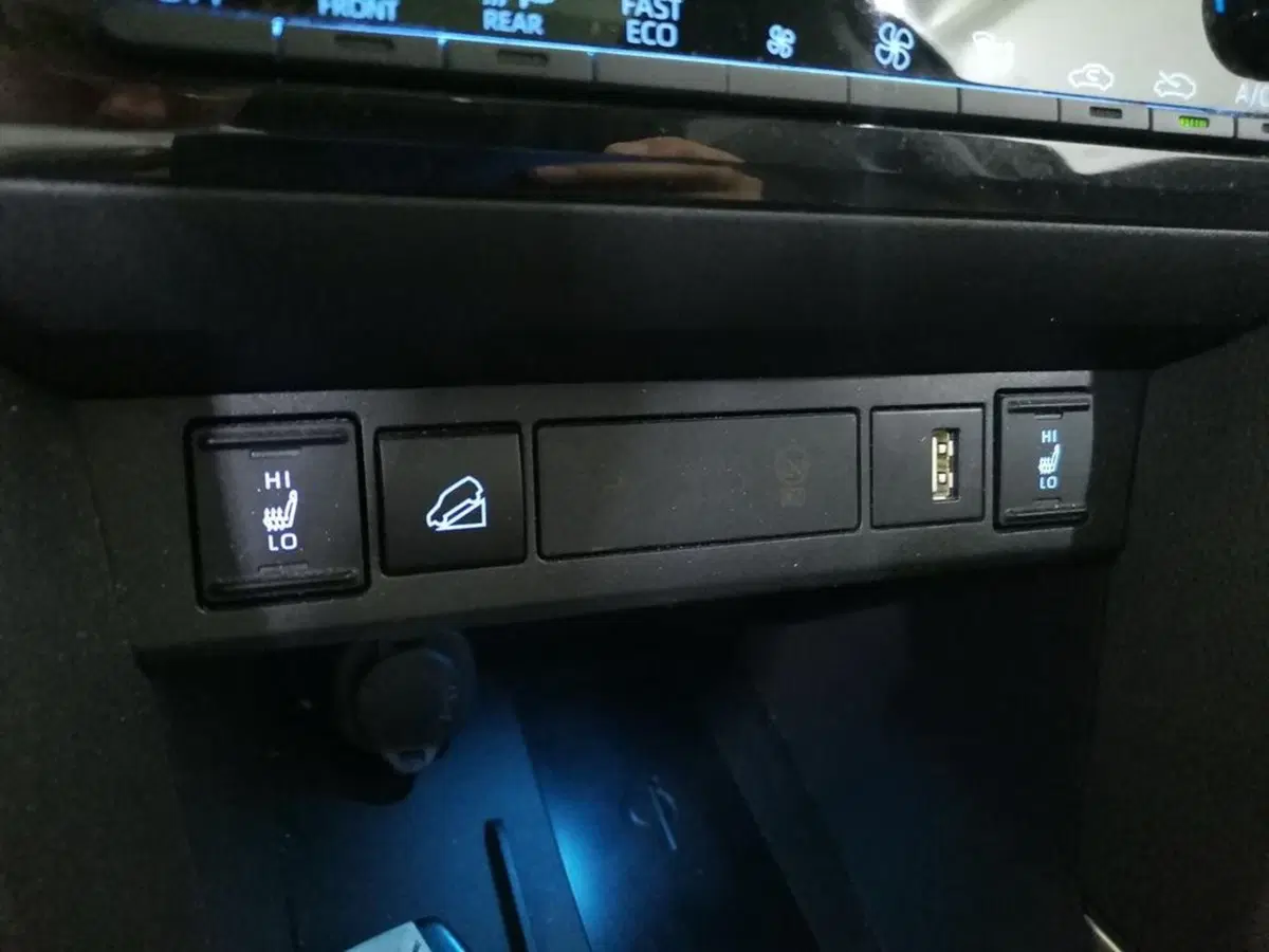 Toyota Yaris Cross usata a Salerno (3)