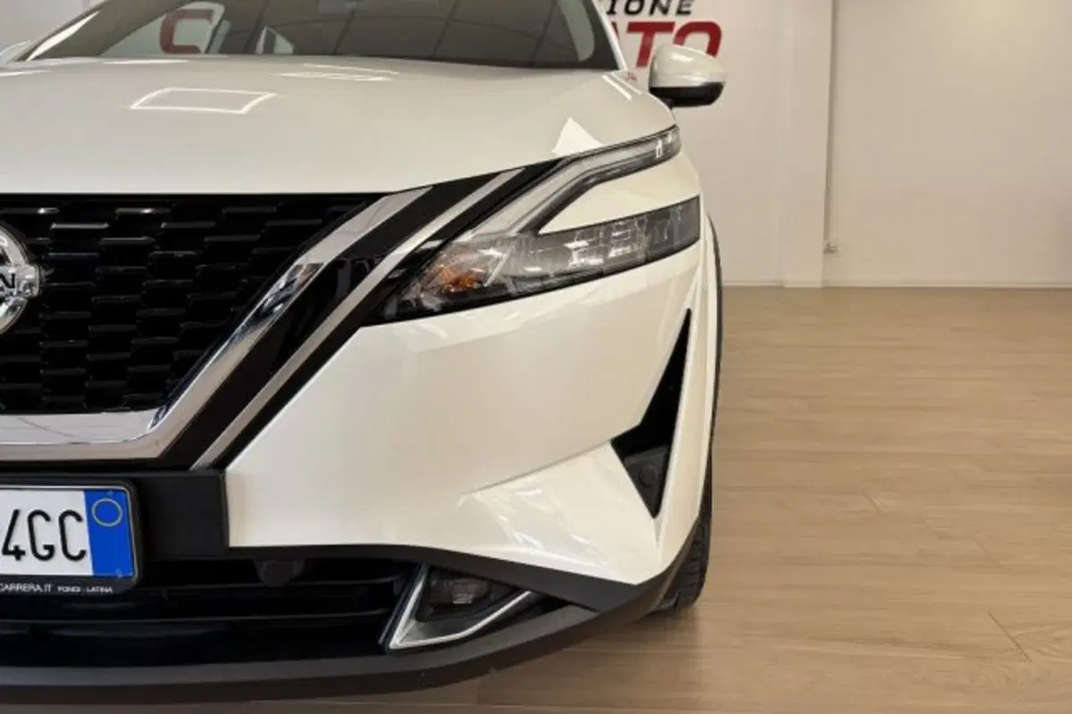 Nissan Qashqai usata a Latina (11)