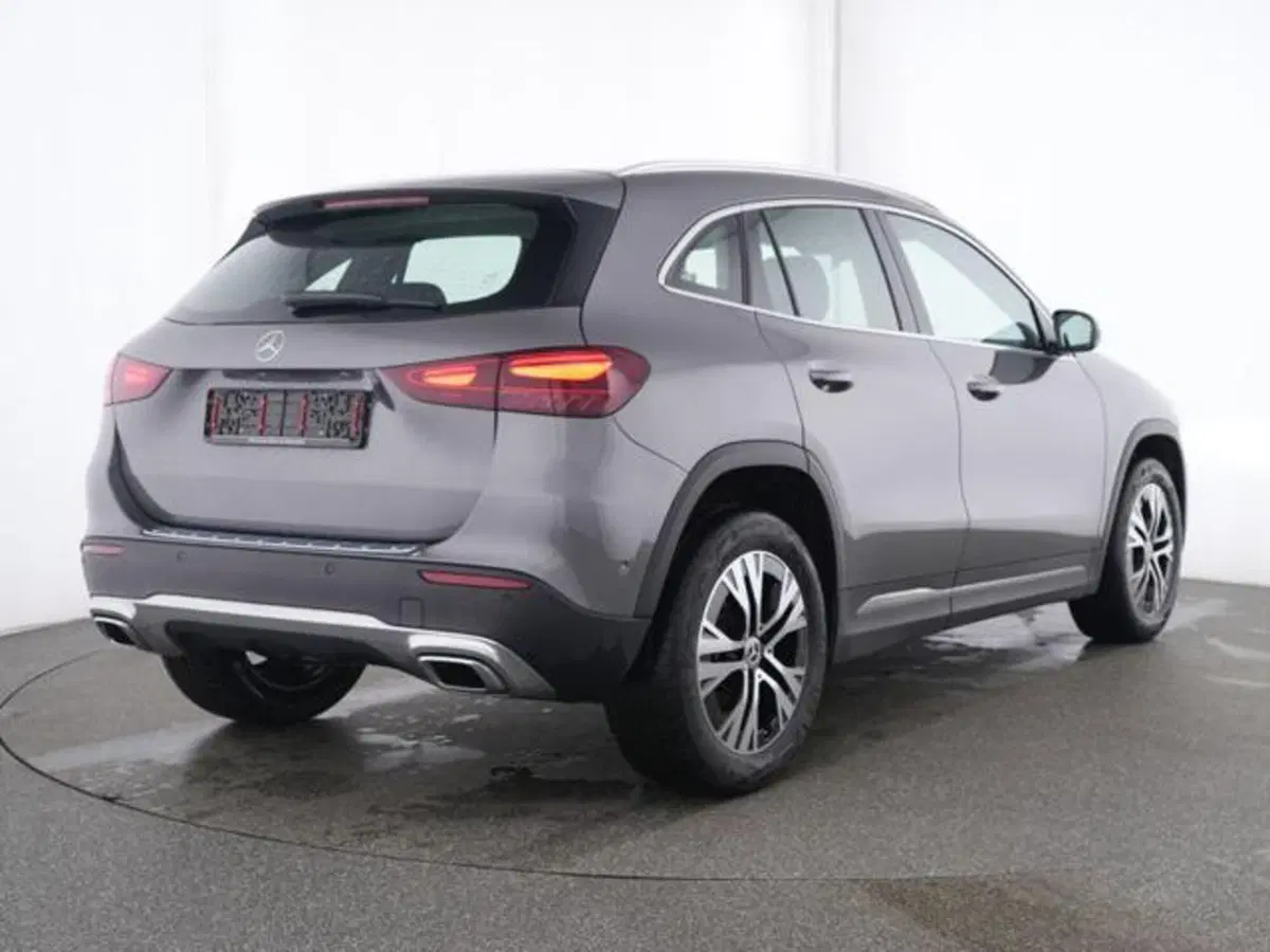 Mercedes-Benz GLA SUV usata a Milano (3)