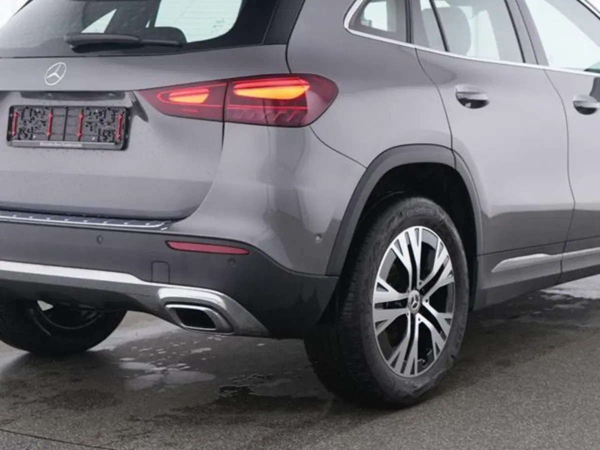Mercedes-Benz GLA SUV usata a Milano (4)