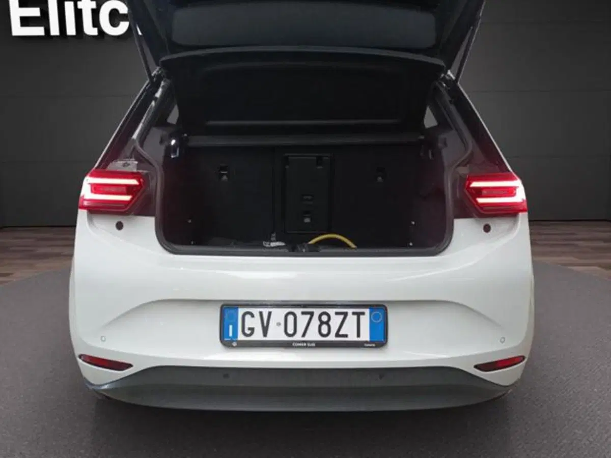 Volkswagen ID.3 usata a Milano (17)
