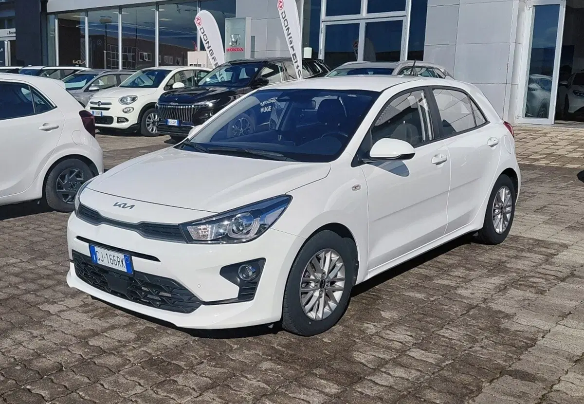 Kia Rio usata a Cosenza