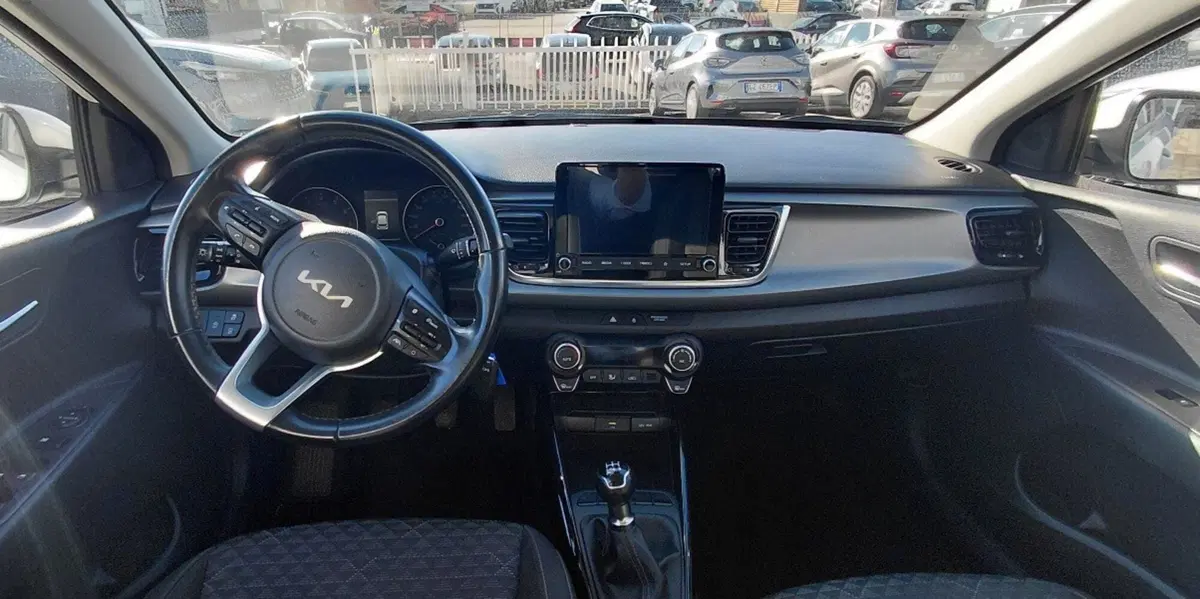 Kia Rio usata a Cosenza (10)