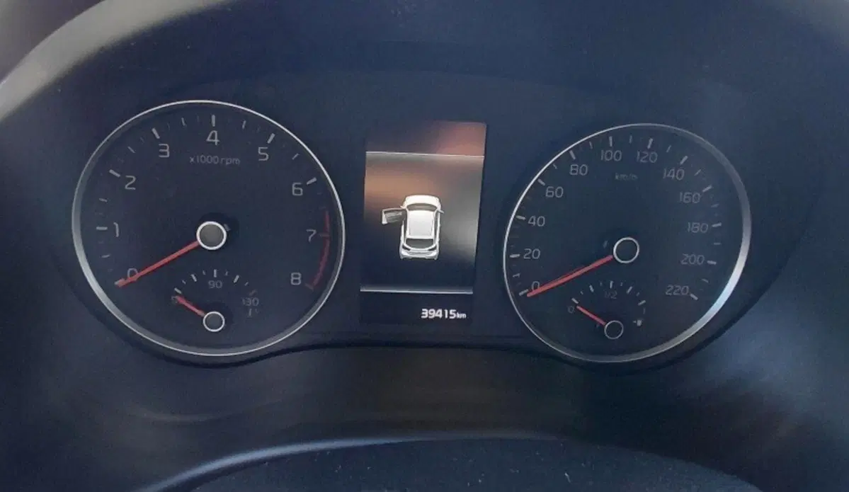 Kia Rio usata a Cosenza (12)