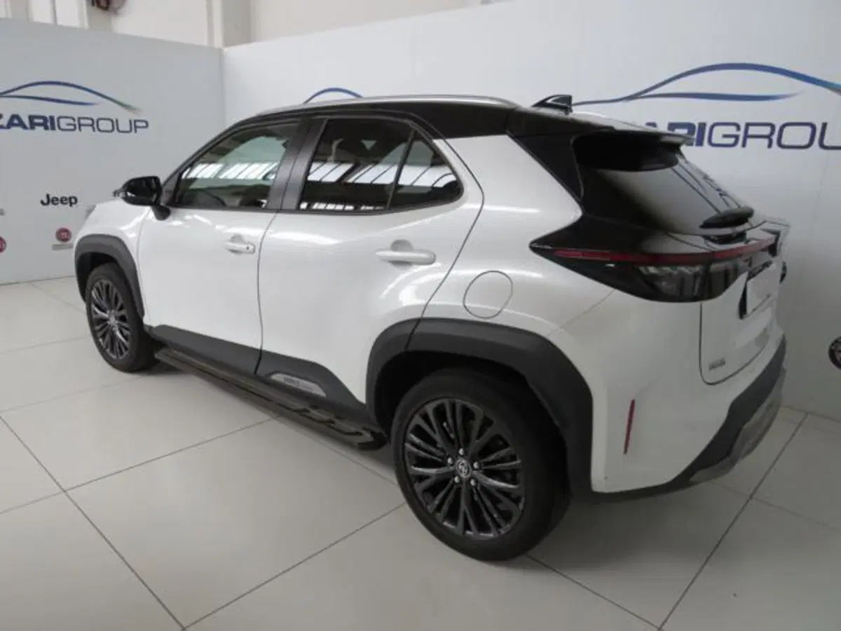 Toyota Yaris Cross usata a Lodi (4)
