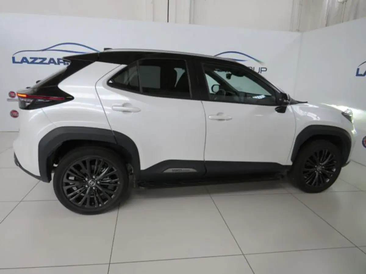 Toyota Yaris Cross usata a Lodi (6)