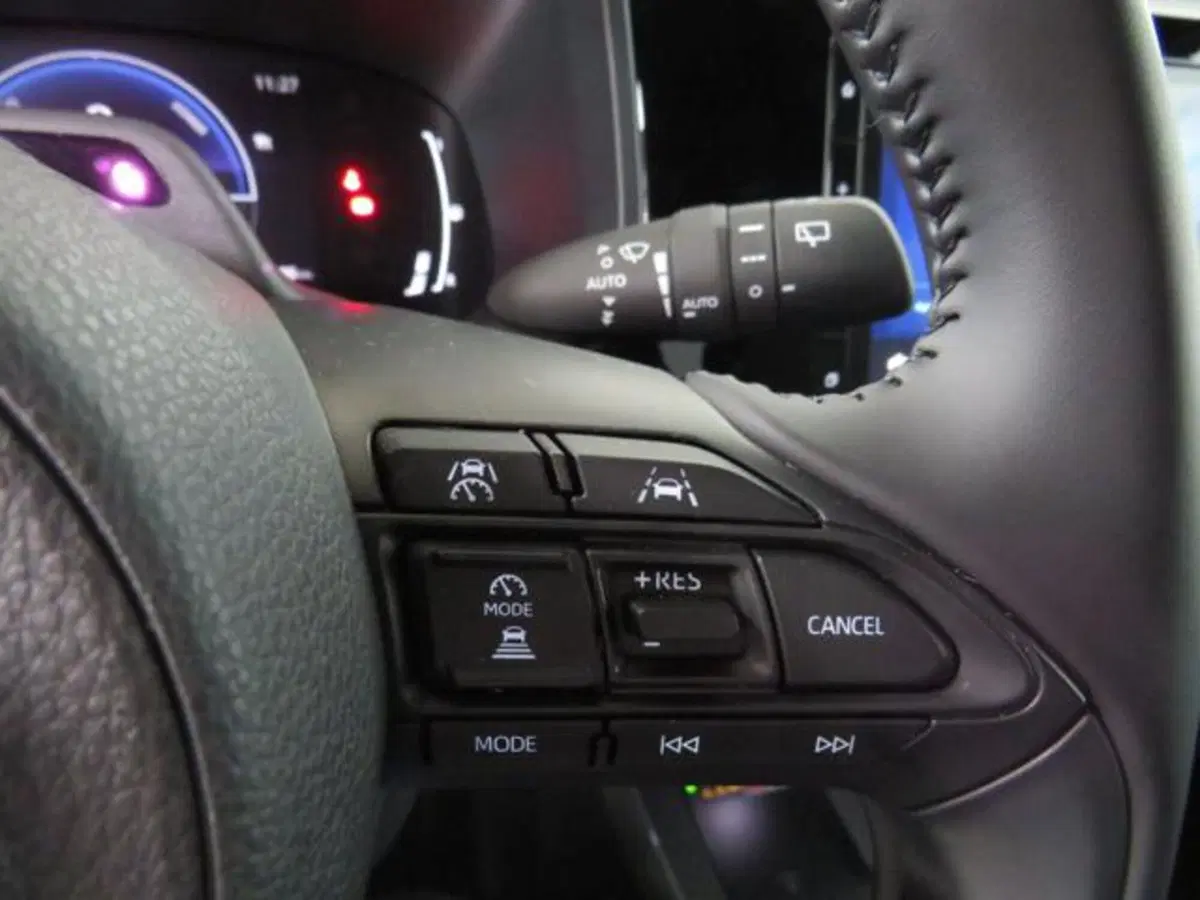 Toyota Aygo X usata a Lodi (14)