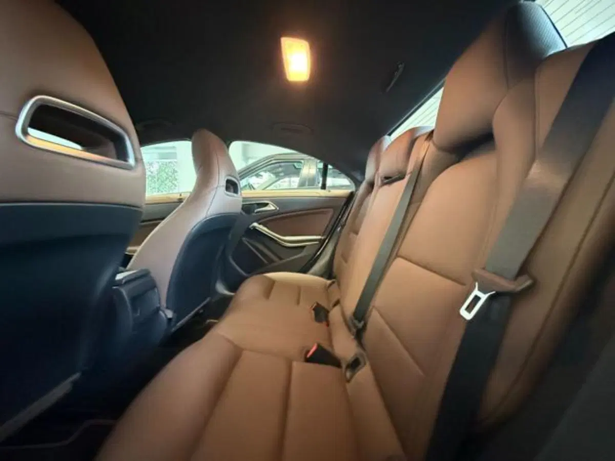Mercedes-Benz CLA usata a Verbano Cusio Ossola (10)
