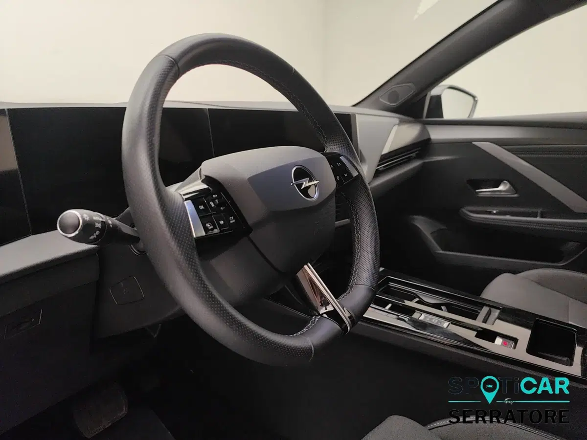 Opel Astra usata a Como (9)