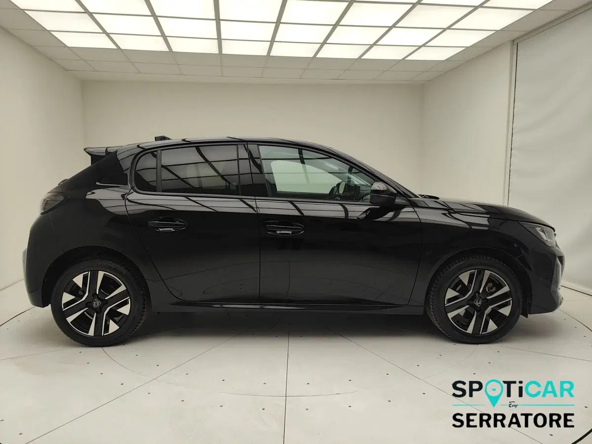 Peugeot 208 usata a Como (19)