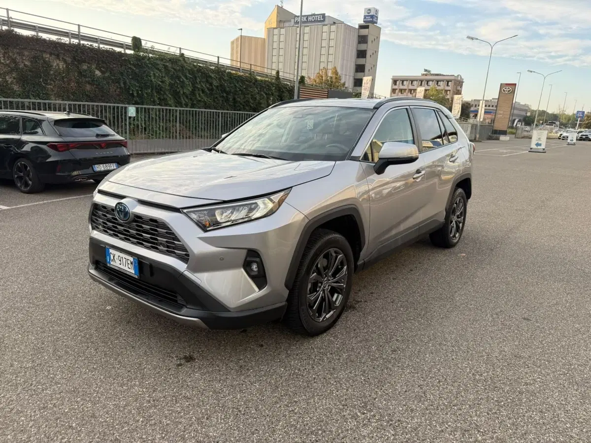 Toyota Rav4 usata a Piacenza