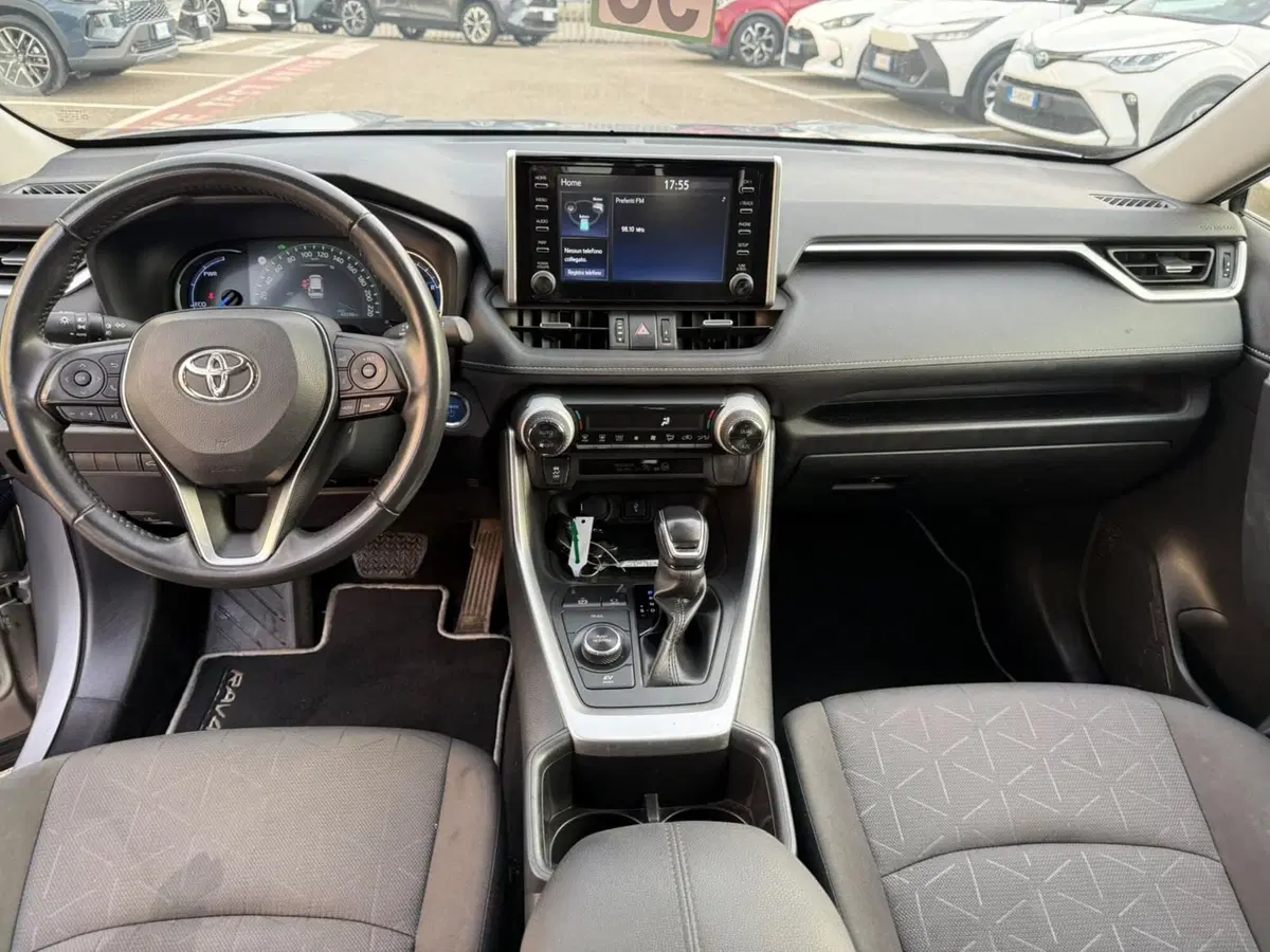 Toyota Rav4 usata a Piacenza (11)
