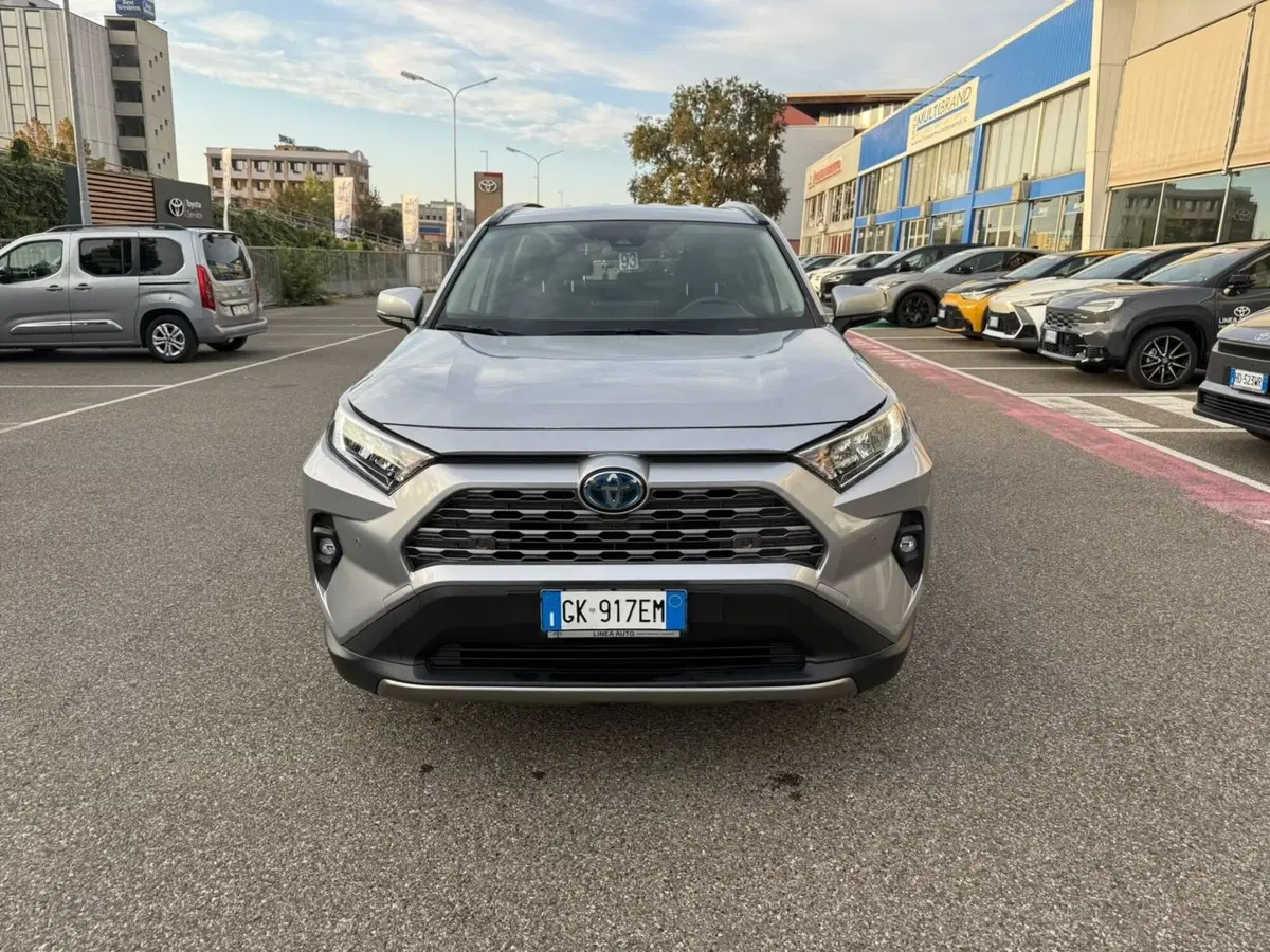 Toyota Rav4 usata a Piacenza (9)