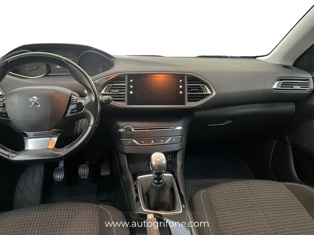 Peugeot 308 usata a Modena (11)