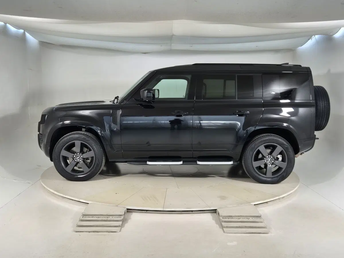 Land Rover Defender usata a Torino (6)