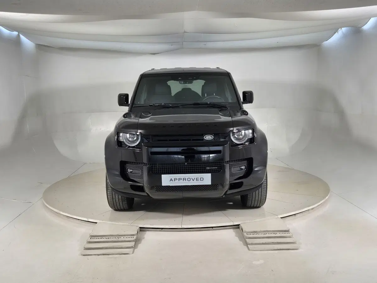 Land Rover Defender usata a Torino (8)