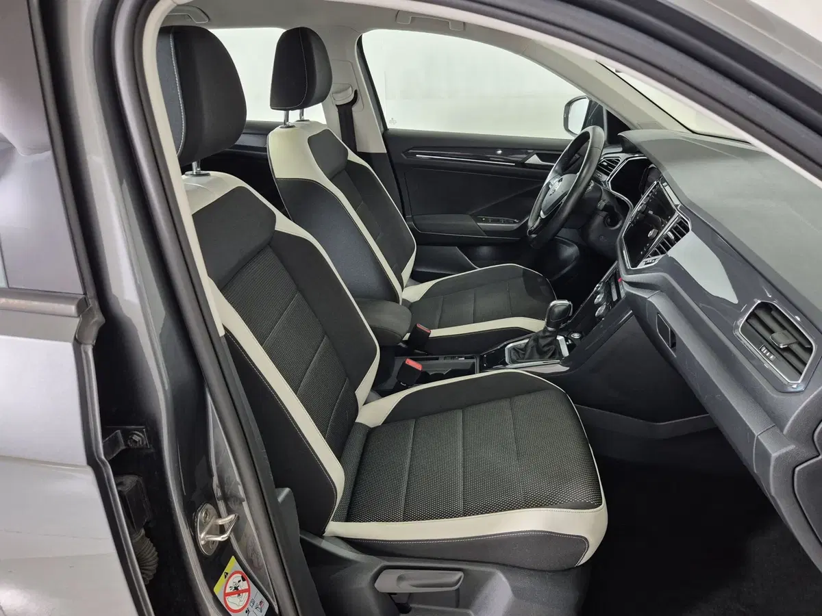 Volkswagen T-Roc usata a Torino (10)