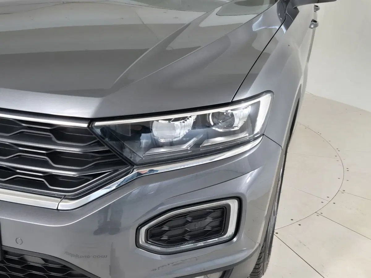 Volkswagen T-Roc usata a Torino (17)