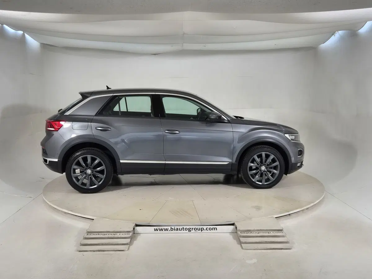Volkswagen T-Roc usata a Torino (5)