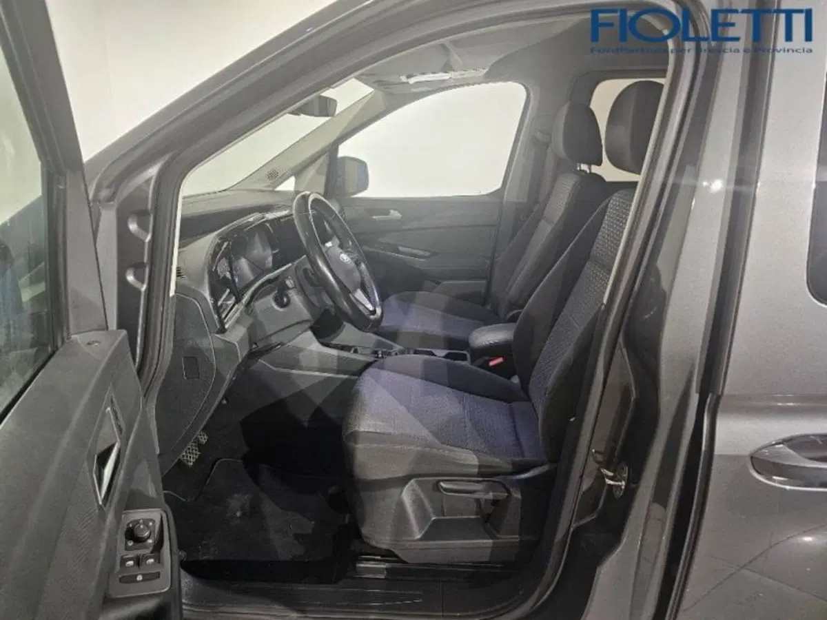Ford Tourneo Connect usata a Brescia (8)
