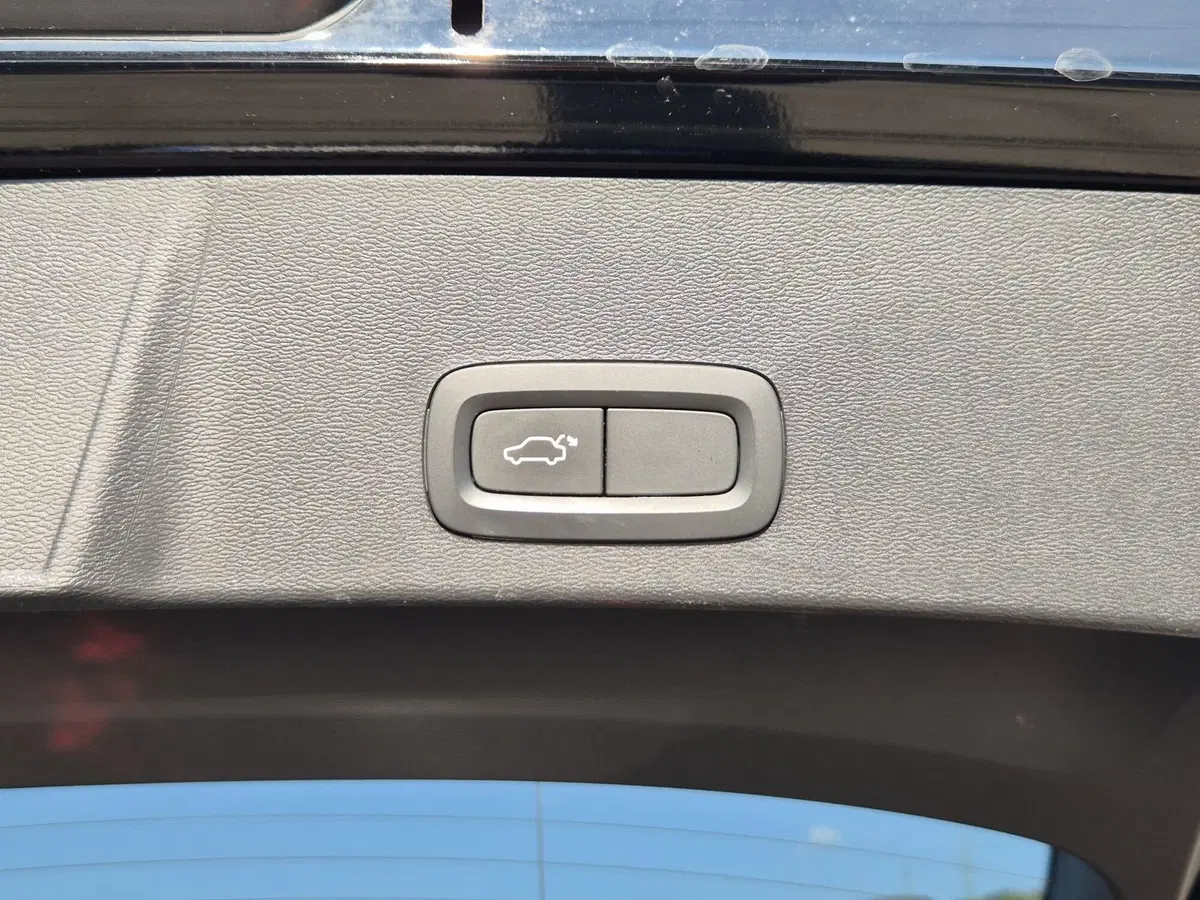 Volvo XC40 usata  (16)