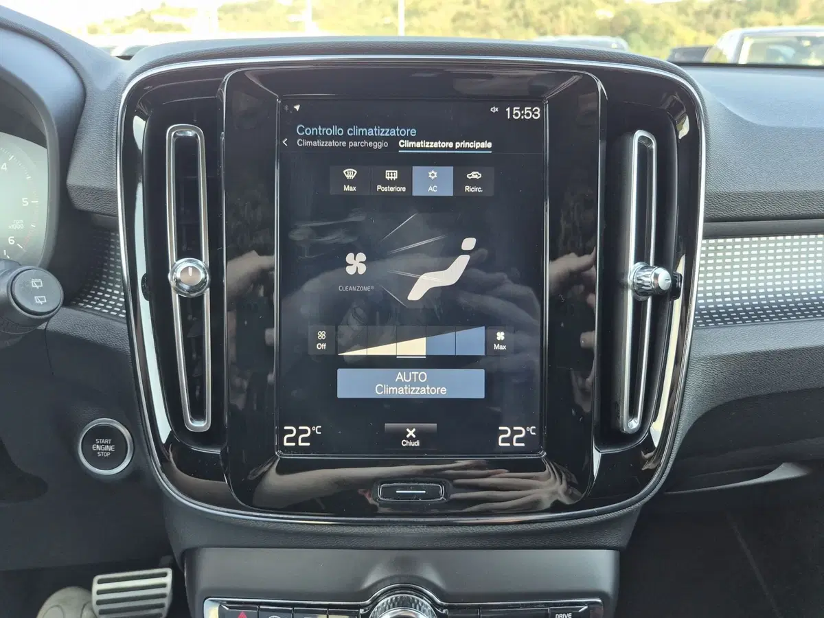 Volvo XC40 usata  (19)