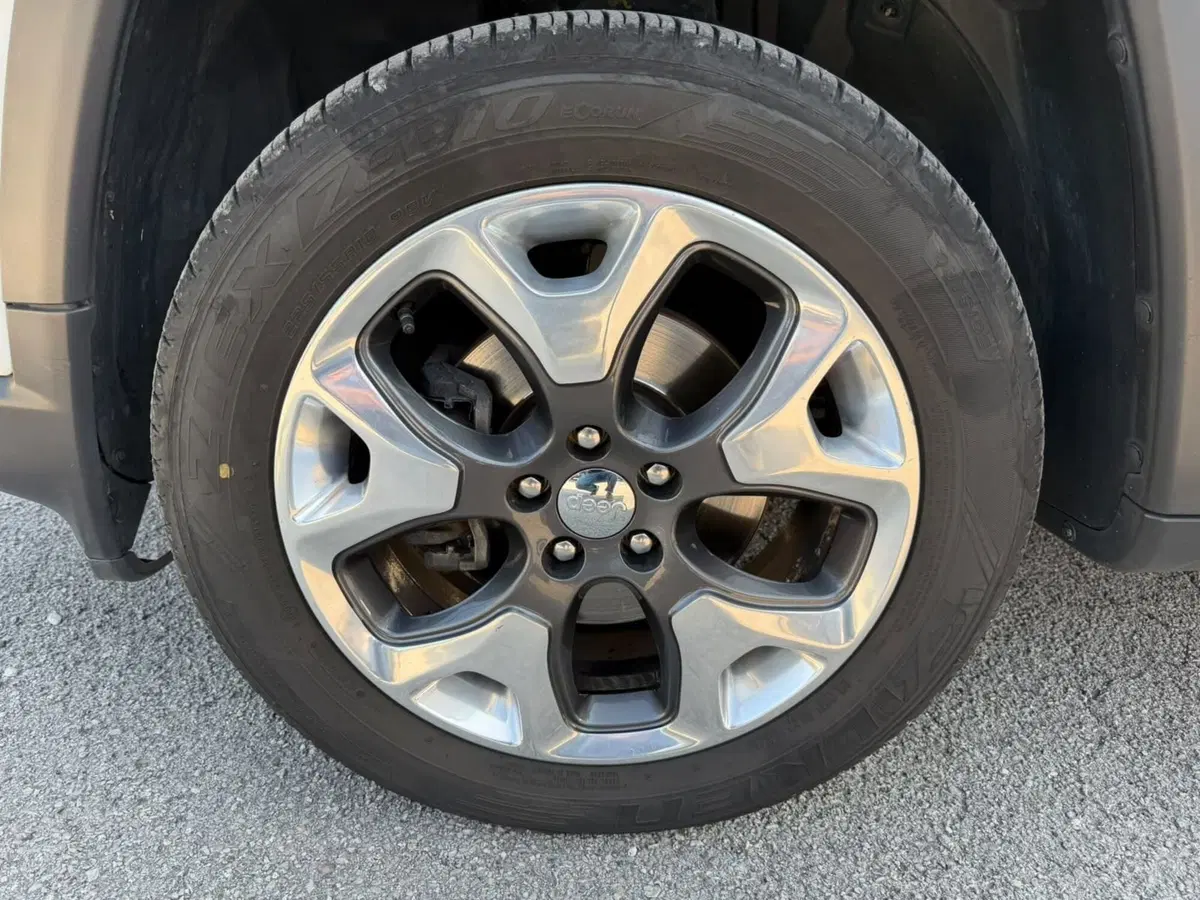 Jeep Compass usata a Belluno (10)