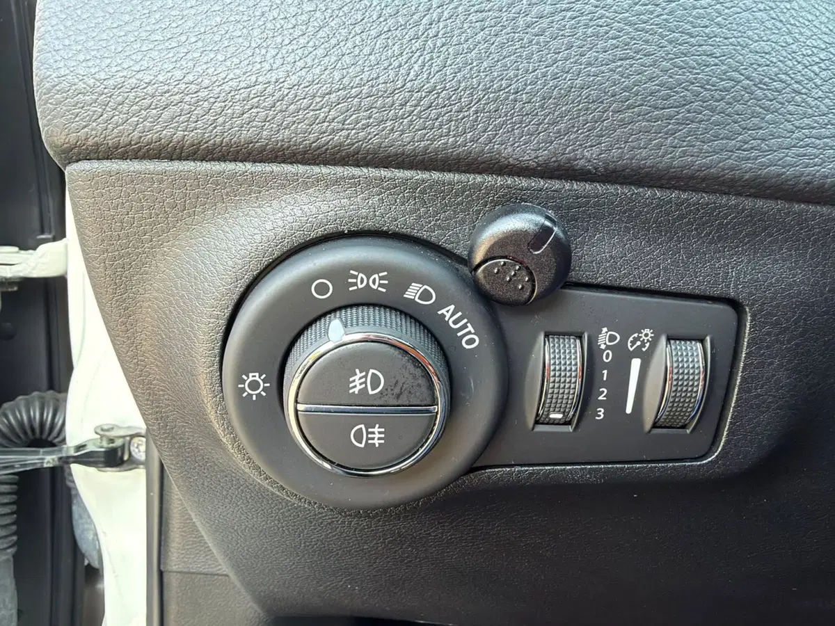 Jeep Compass usata a Belluno (16)
