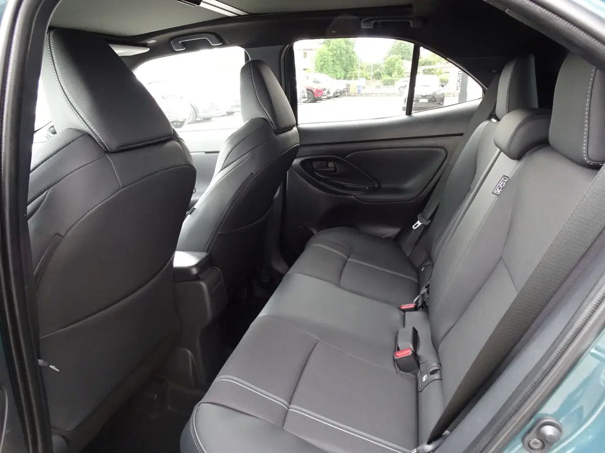 Toyota Yaris Cross nuova a Padova (12)