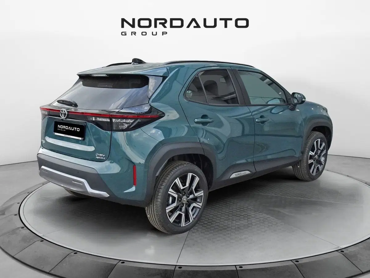 Toyota Yaris Cross nuova a Padova (6)