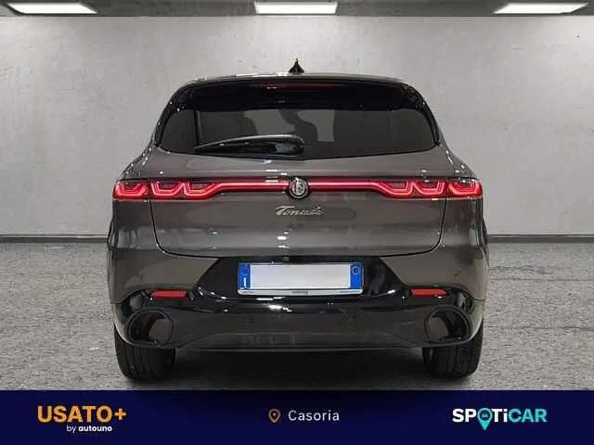 Alfa Romeo Tonale usata a Napoli (4)