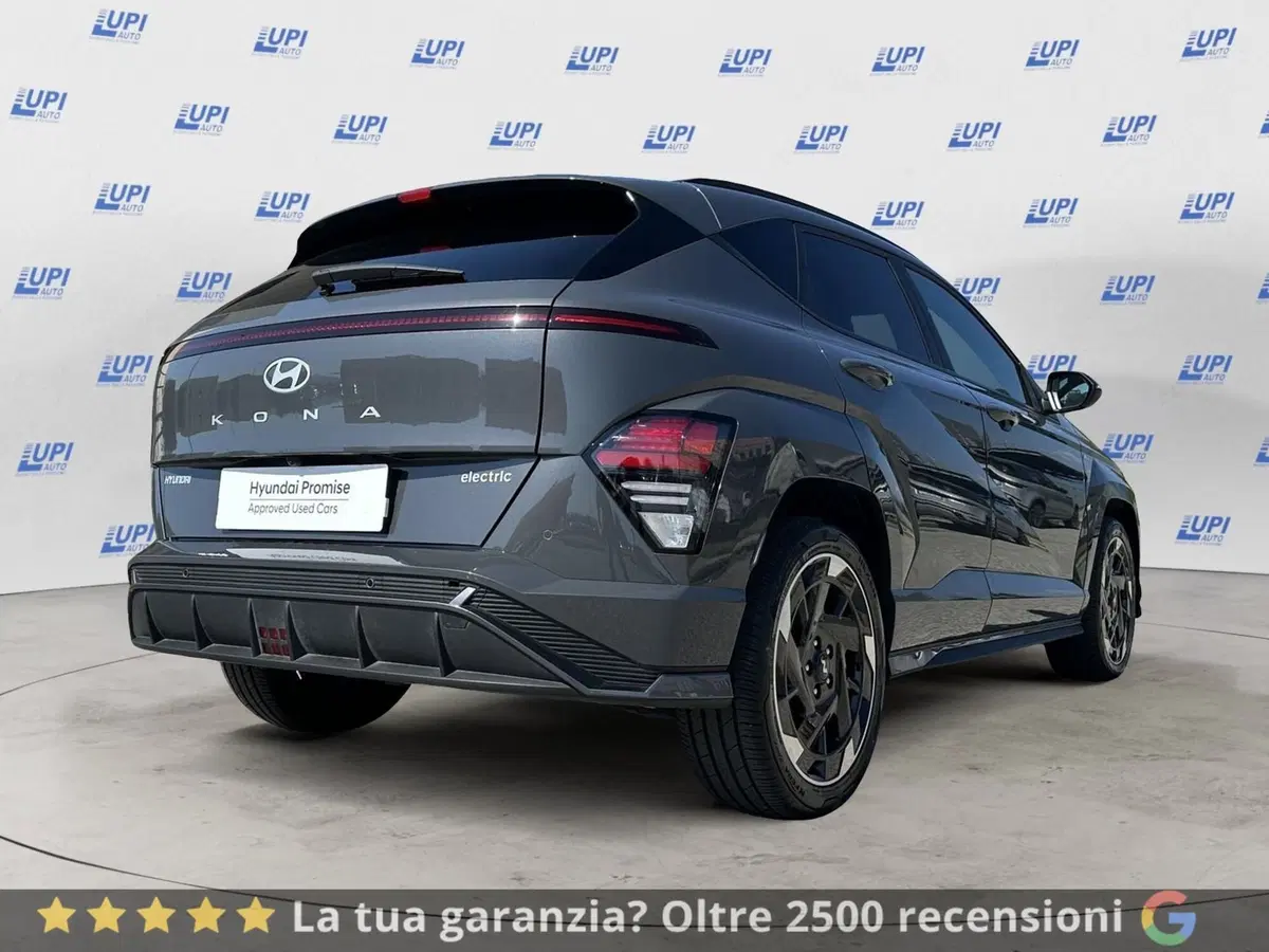 Hyundai Kona usata a Lucca (6)