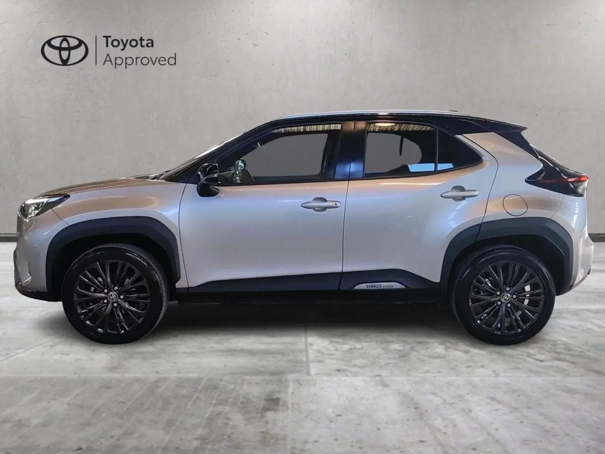 Toyota Yaris Cross usata a Milano (4)