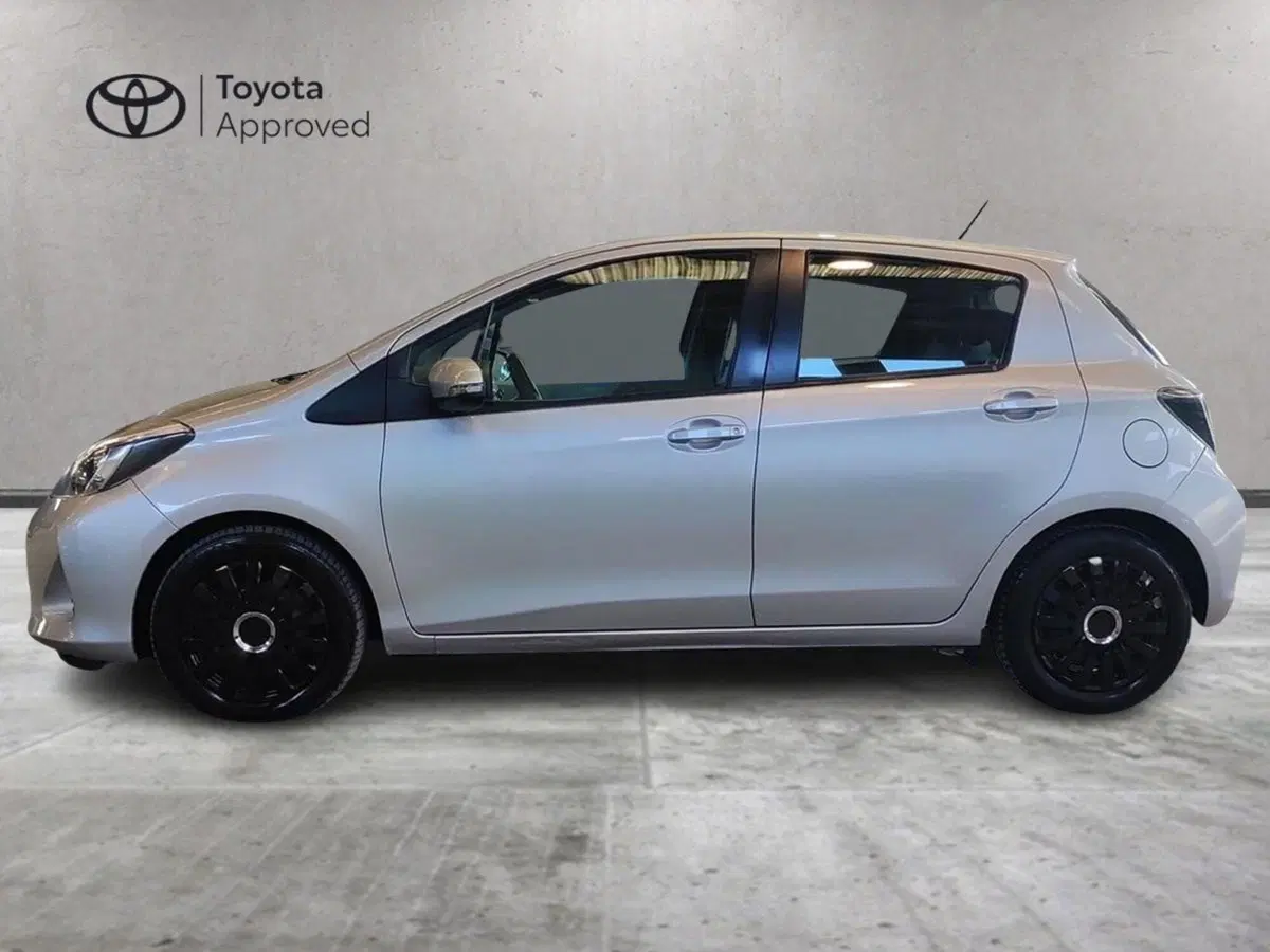 Toyota Yaris usata a Milano (3)