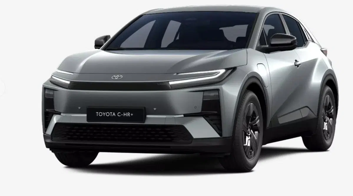 Toyota Toyota C-HR nuova a Milano