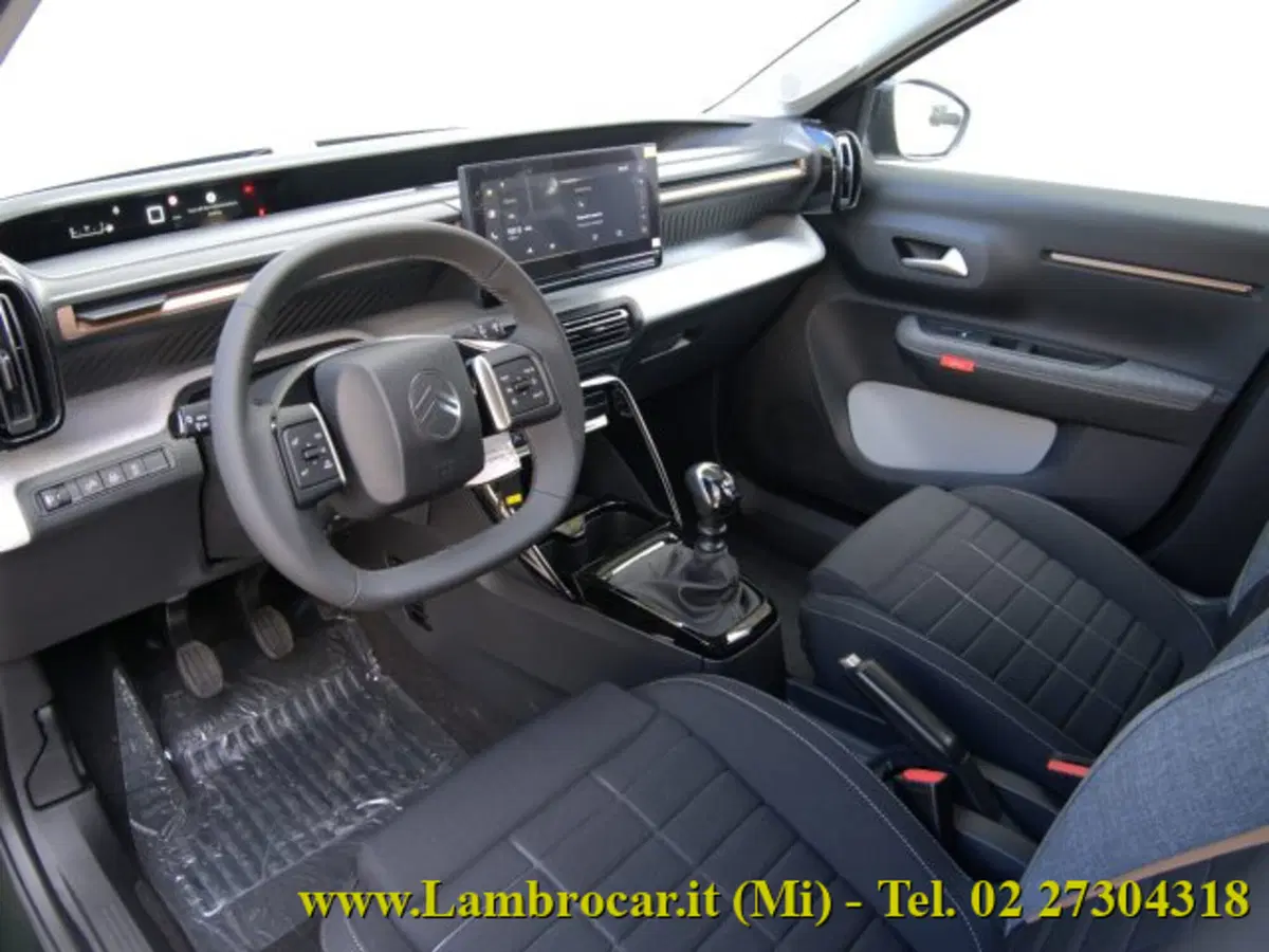 Citroen C3 Aircross nuova a Milano (3)