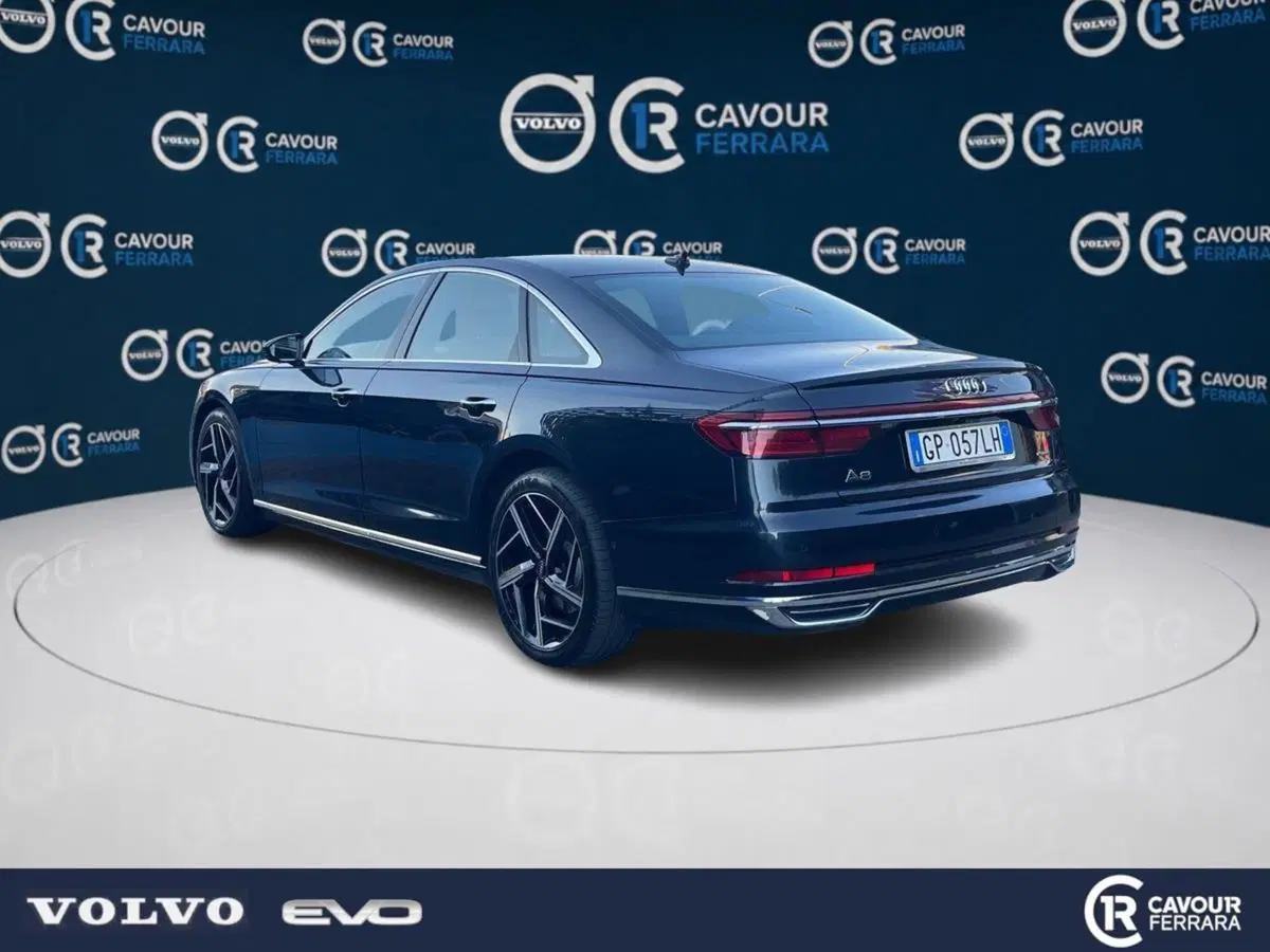 Audi A8 usata a Ferrara (2)