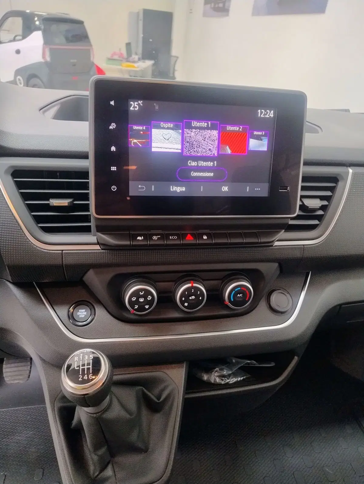 Nissan Primastar nuova a Bologna (15)