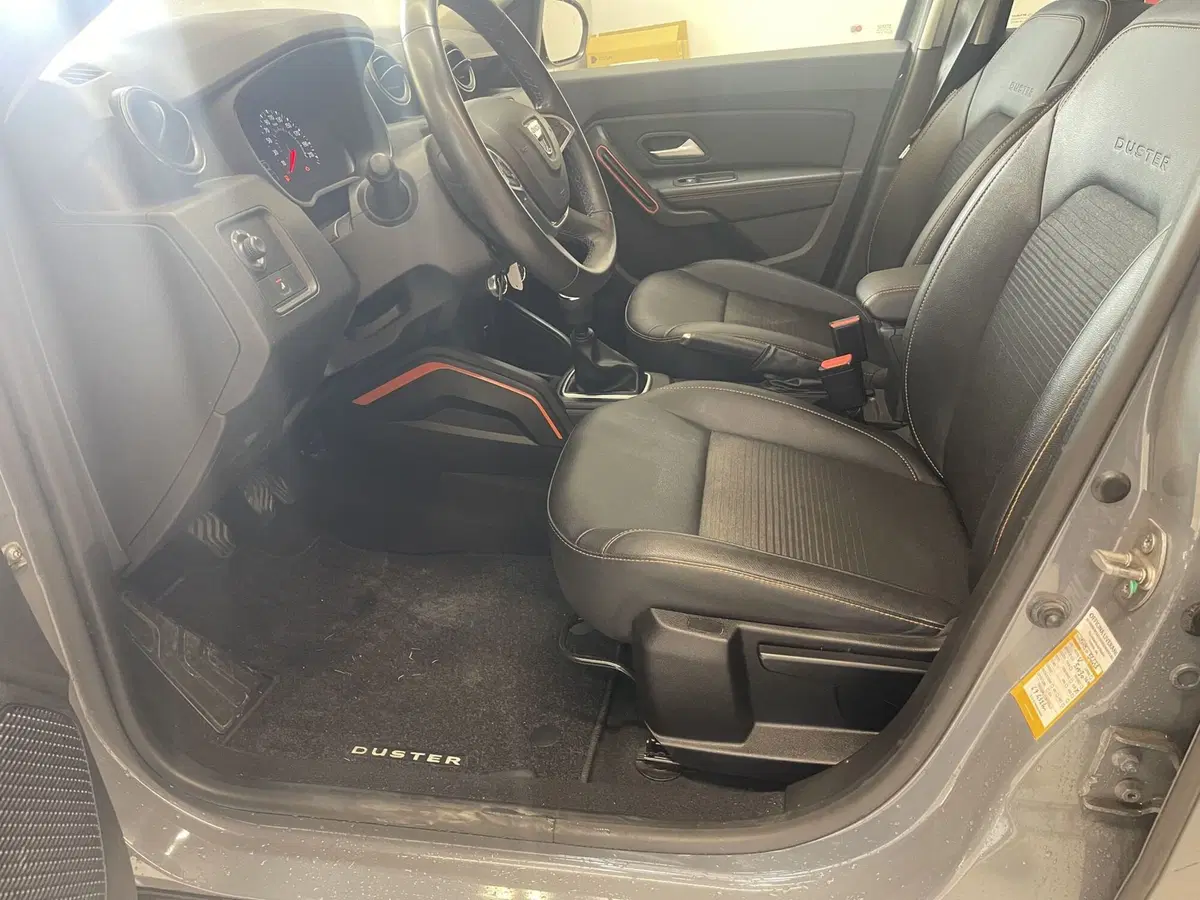 Dacia Duster usata a Bologna (11)