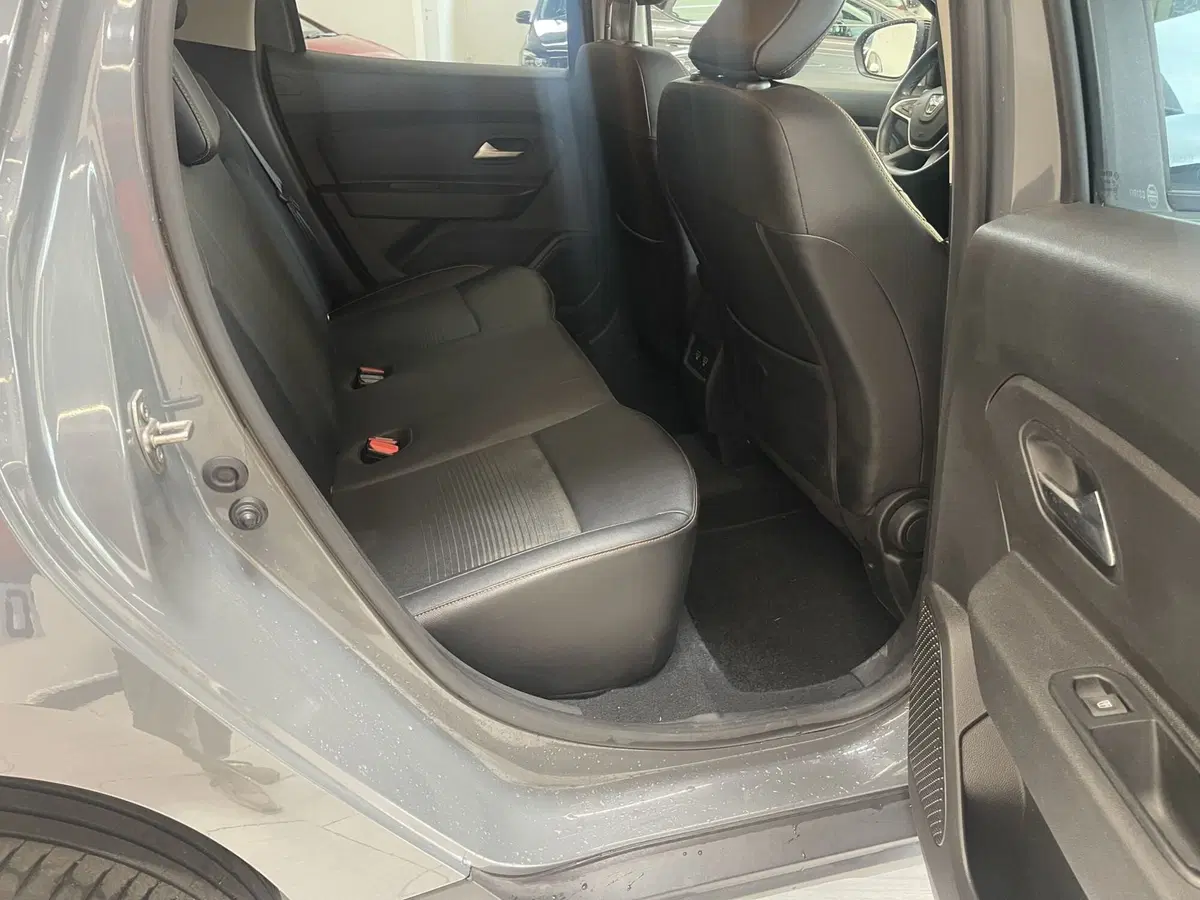 Dacia Duster usata a Bologna (8)
