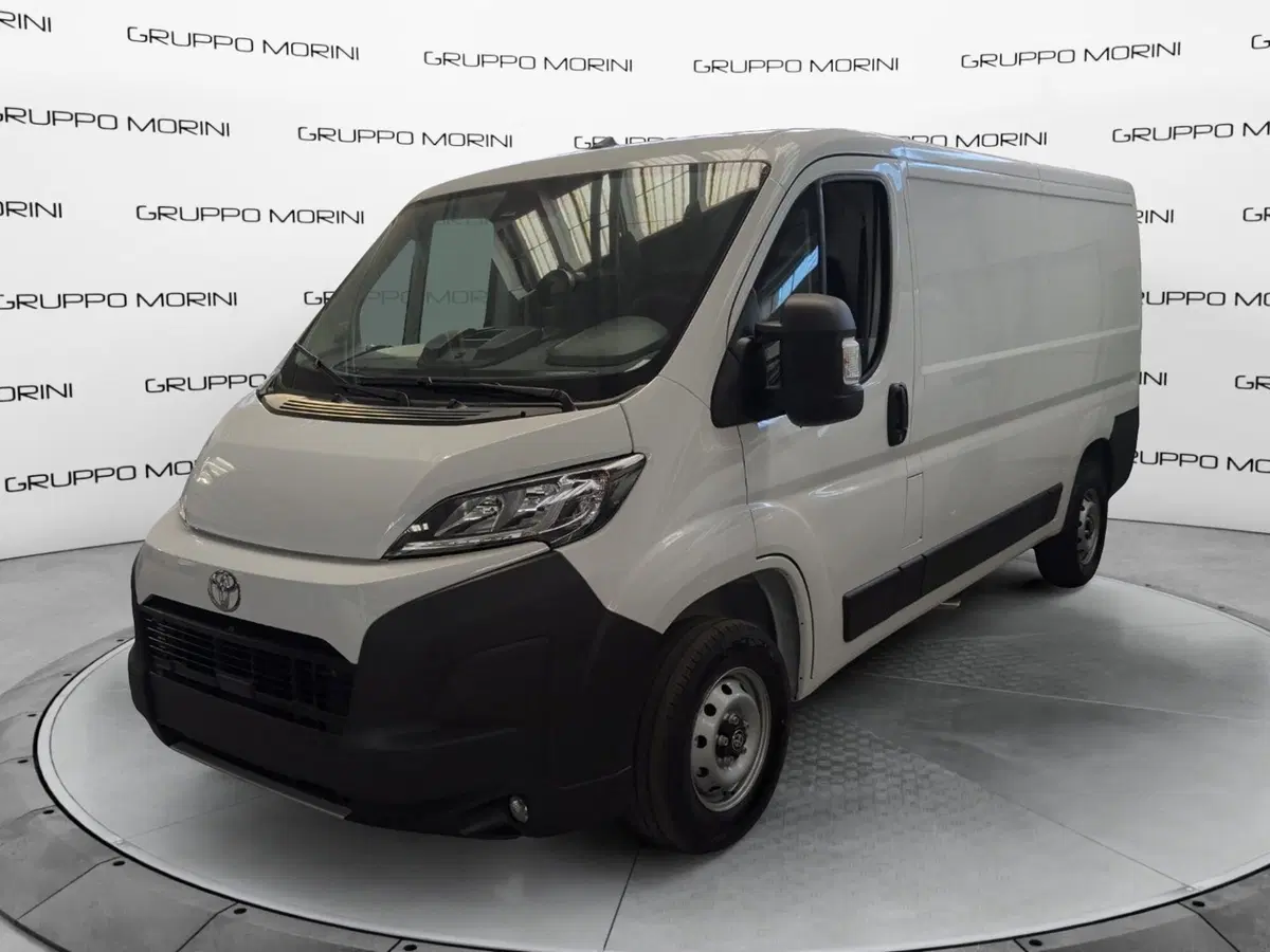 Toyota Proace Max Furgone nuova a Bologna