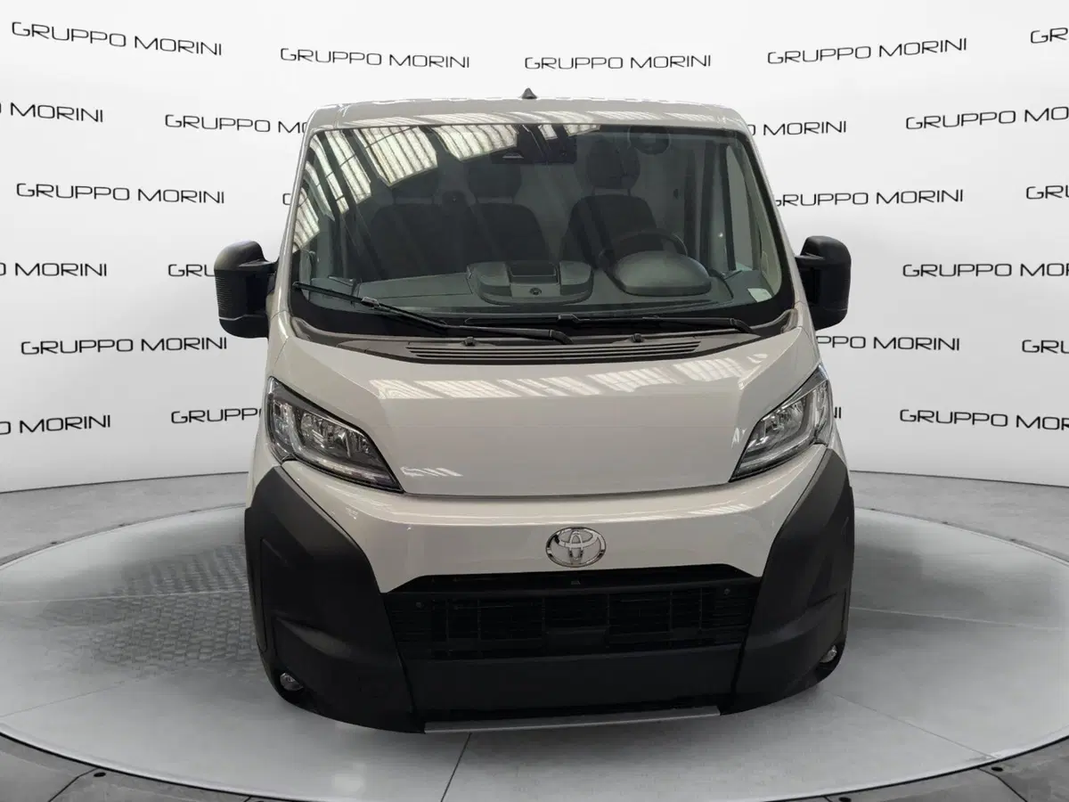 Toyota Proace Max Furgone nuova a Bologna (2)