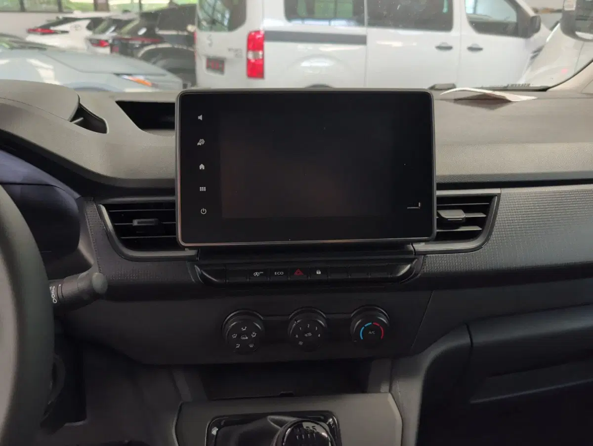 Nissan Townstar nuova a Bologna (8)