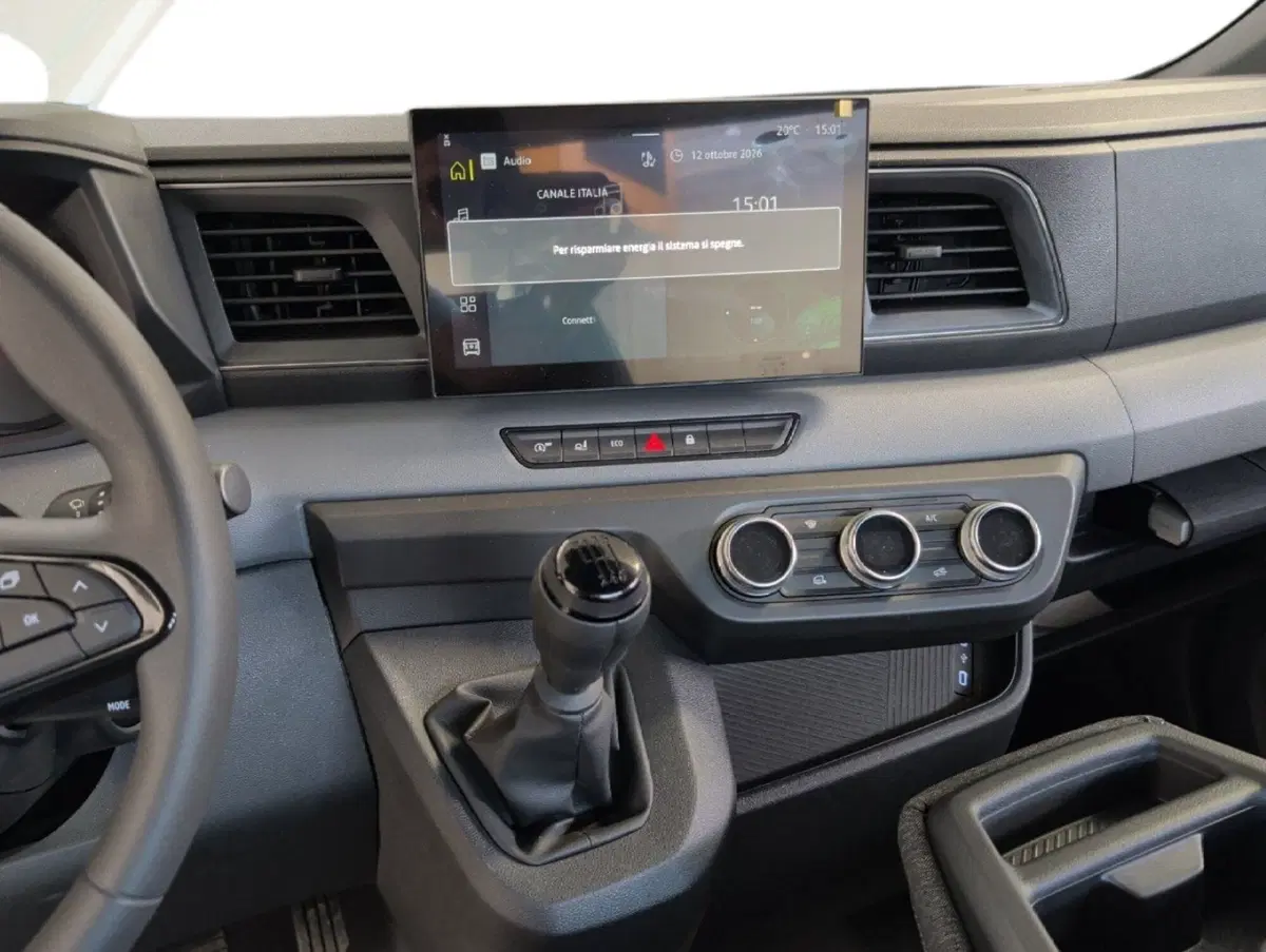 Nissan Interstar Furgone nuova a Bologna (4)