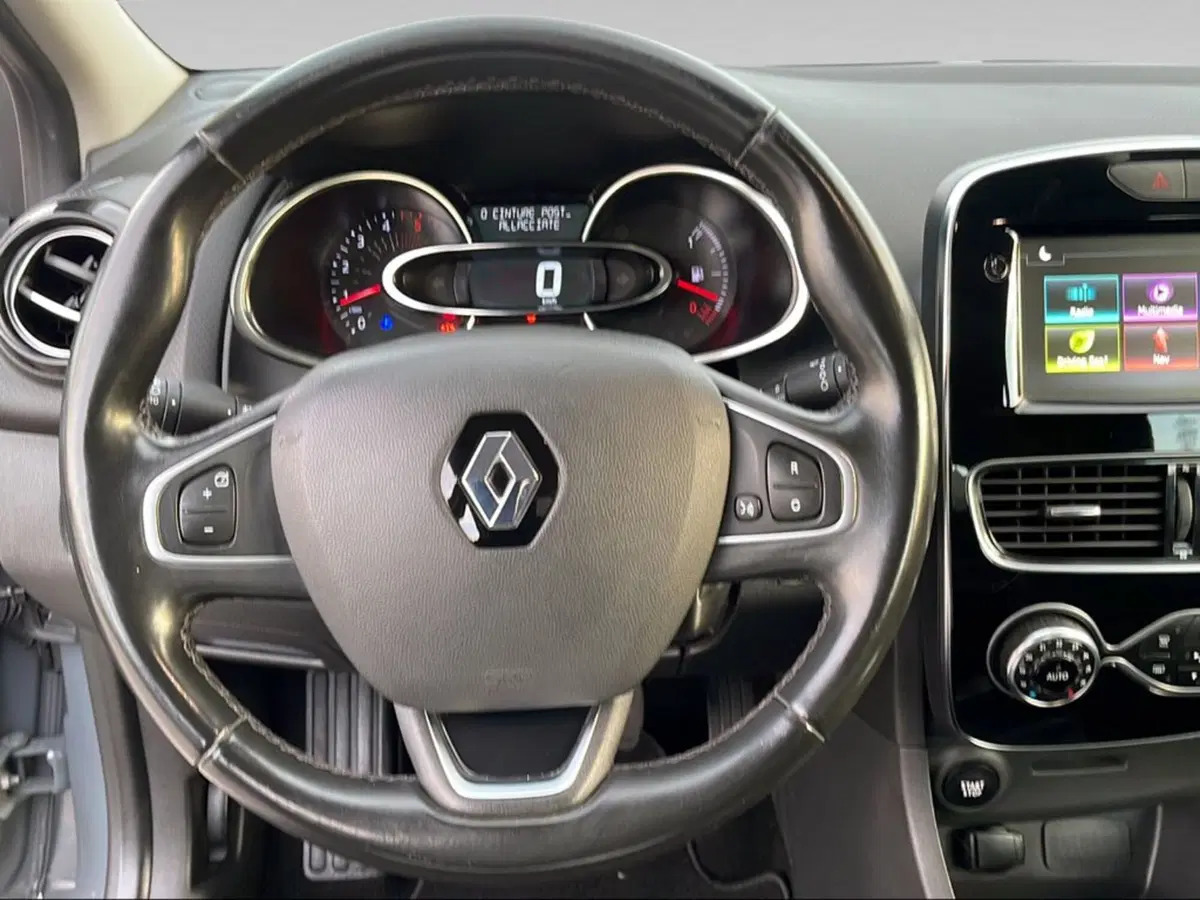 Renault Clio usata a Firenze (10)