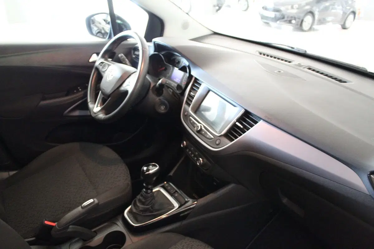 Opel Crossland usata a Cremona (7)
