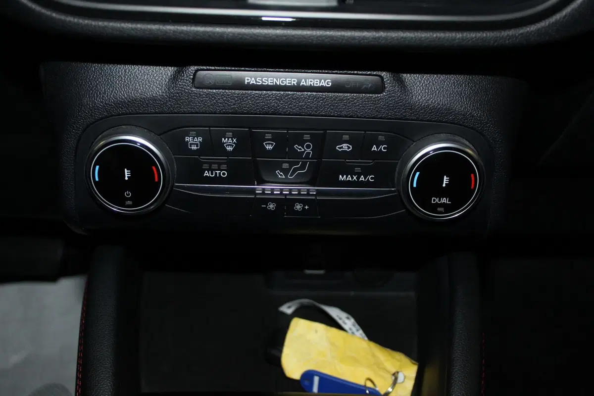 Ford Kuga usata a Cremona (12)