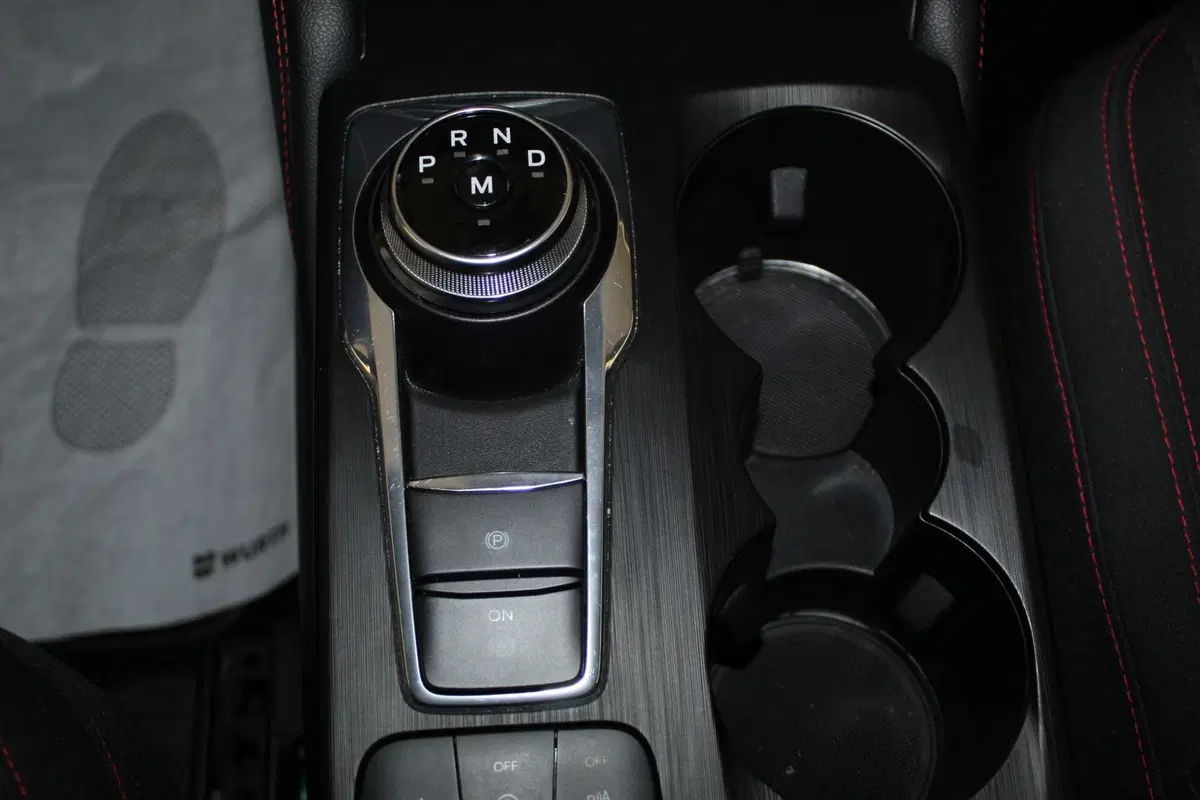 Ford Kuga usata a Cremona (13)