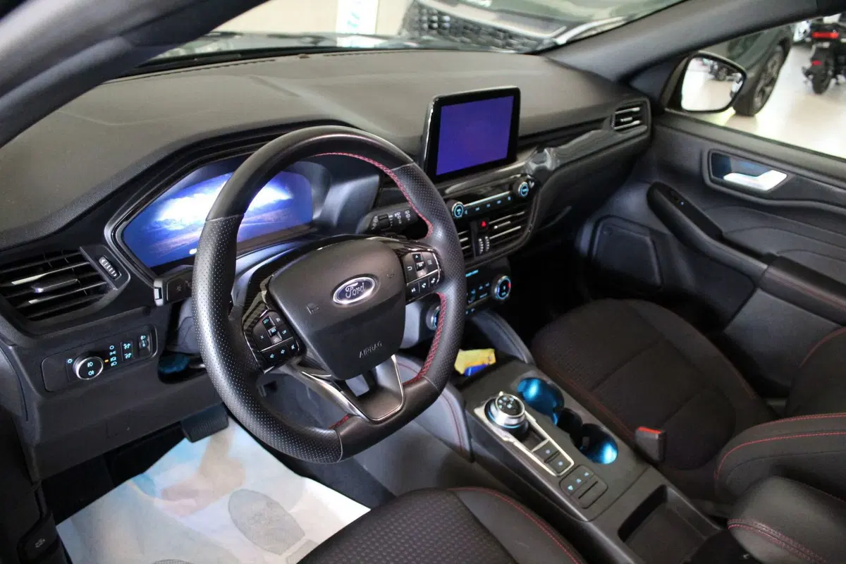 Ford Kuga usata a Cremona (7)